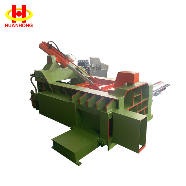 Compacteur de ferraille hydraulique polyvalent